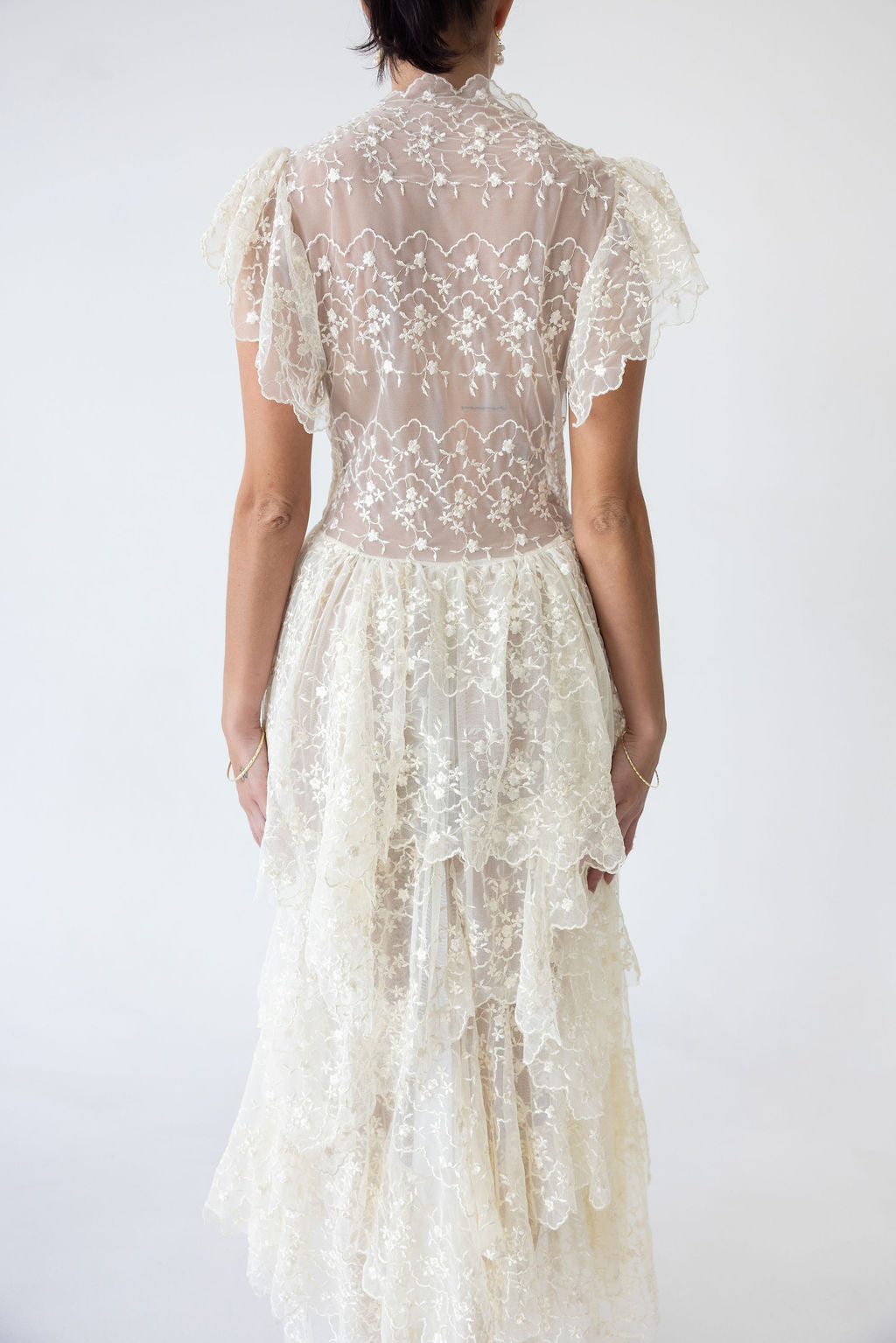 alma lace dress