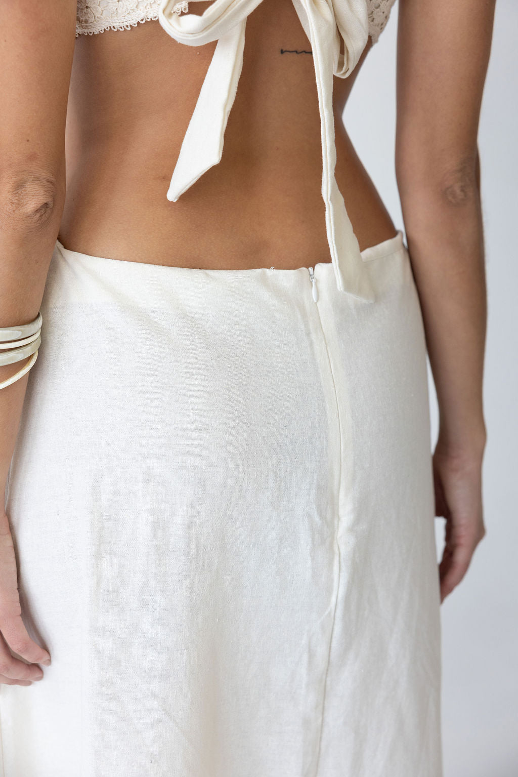 vestido halter serena - natural