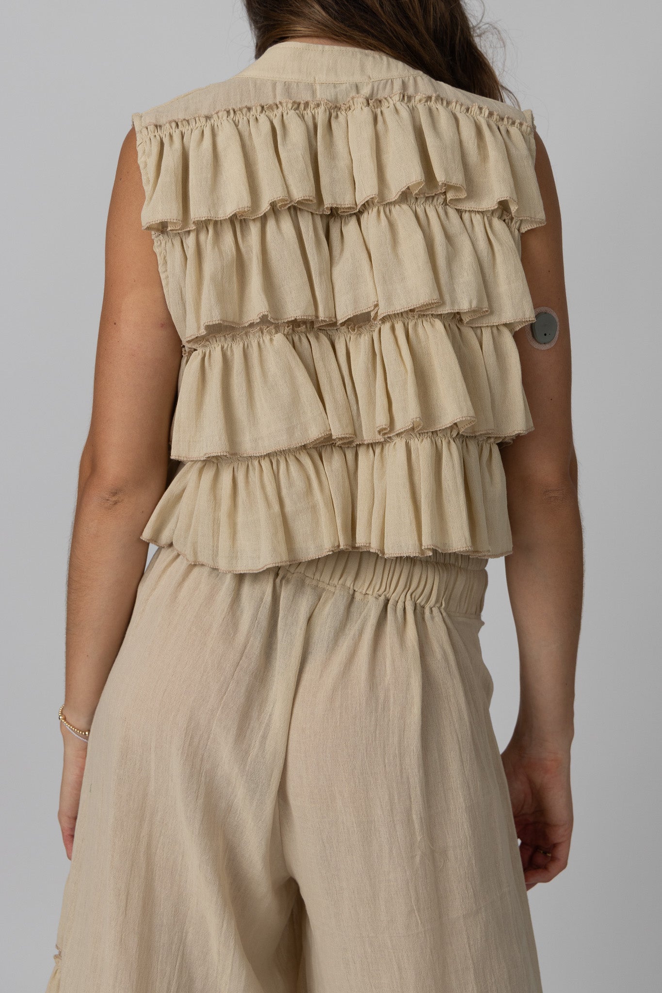 bohemia ruffles vest