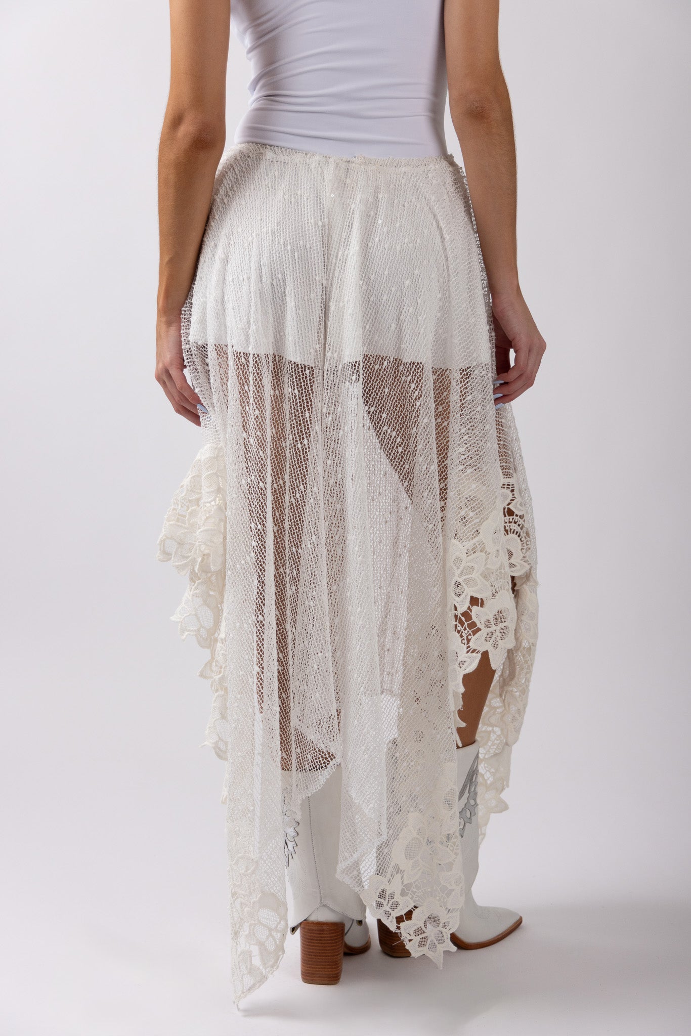 luna lace skirt