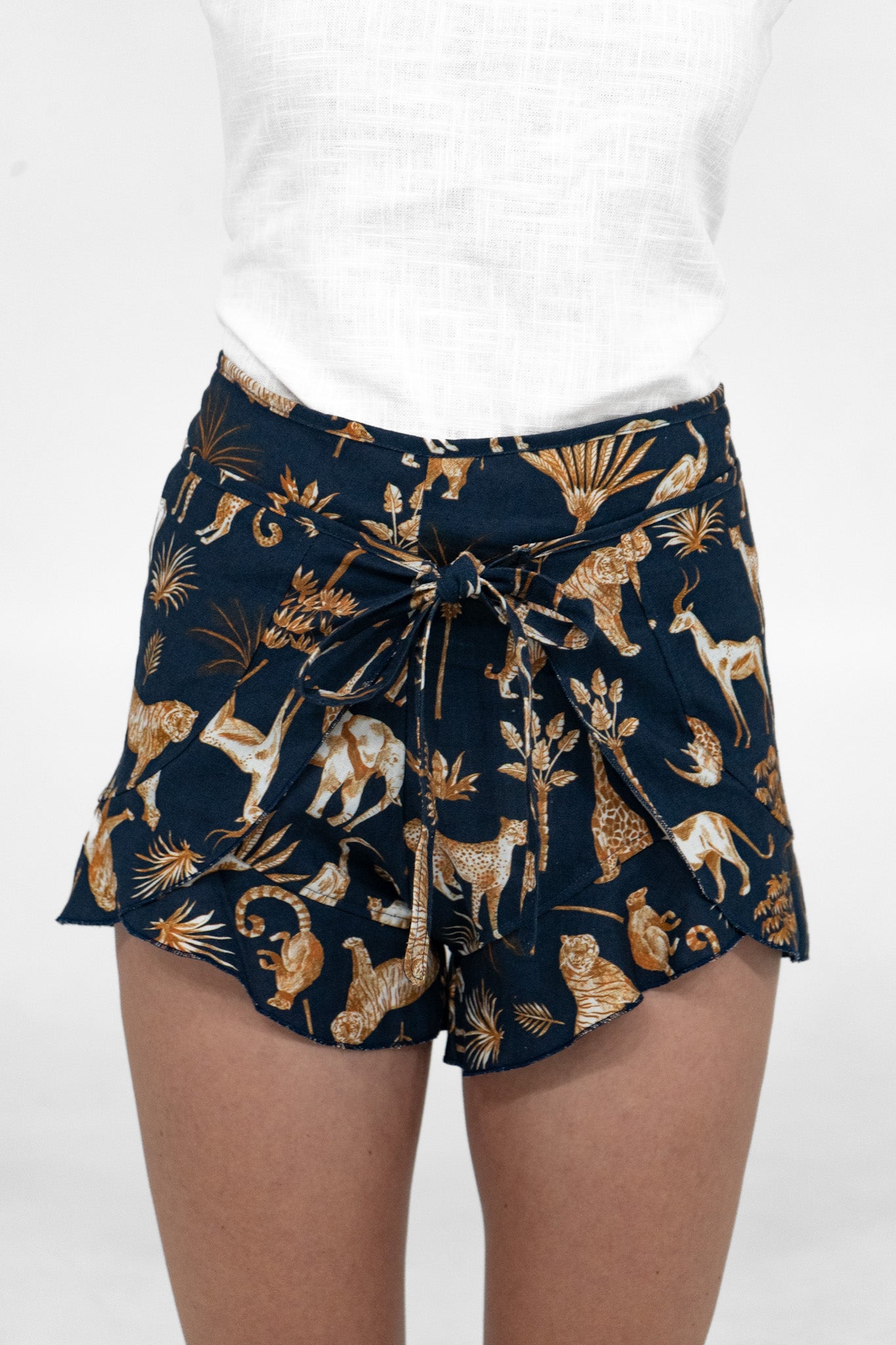 Tigris Ruffles Short