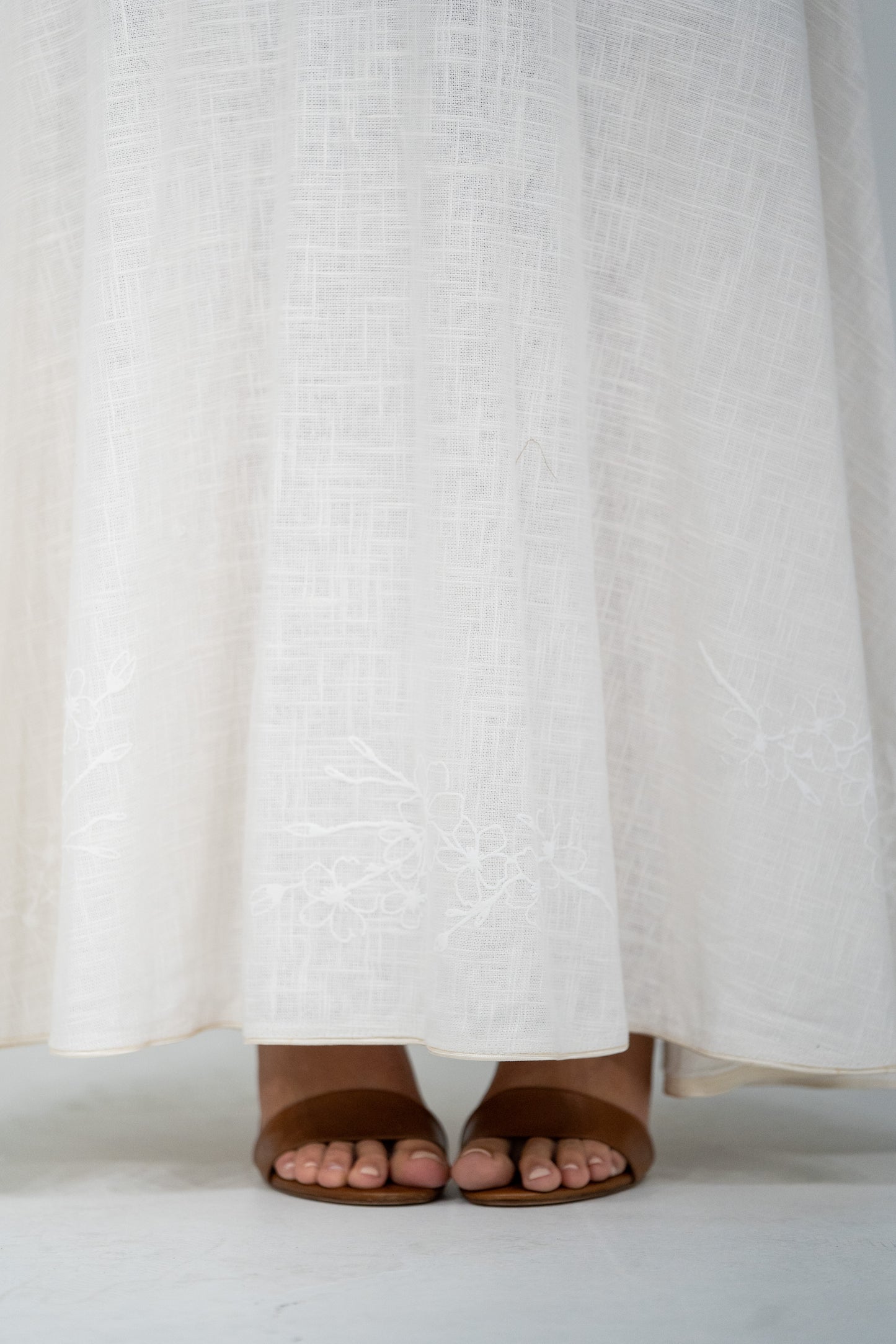 serena linen skirt