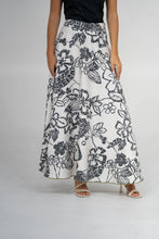 Load image into Gallery viewer, Flora Maxi Skirt