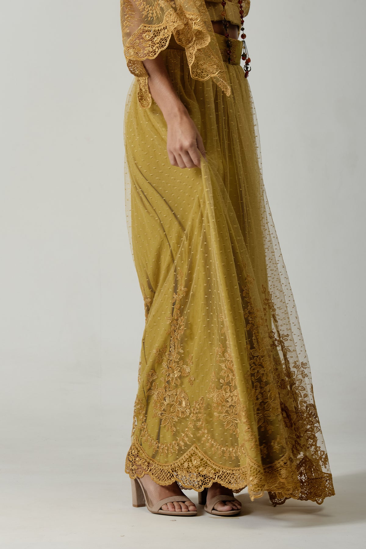 dominique set