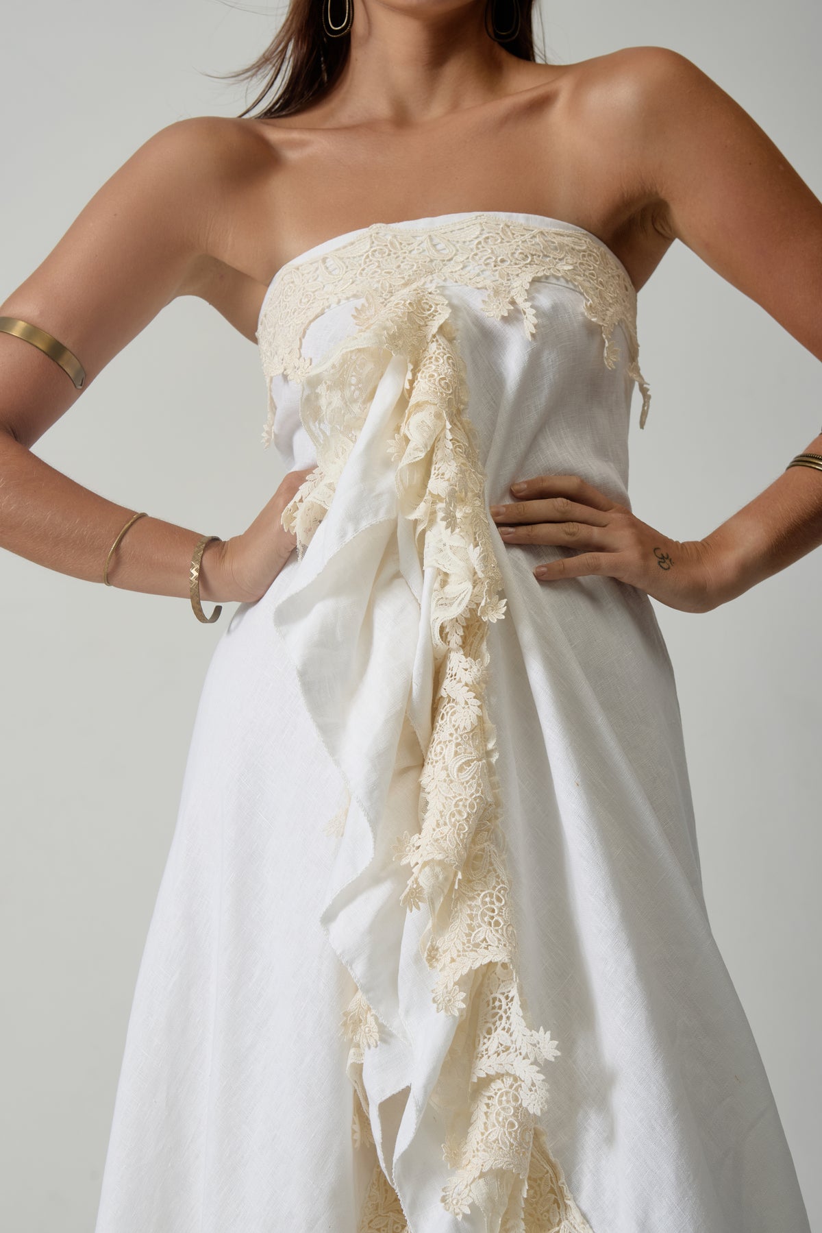alma strapless dress