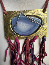 Load image into Gallery viewer, Agate Amulet