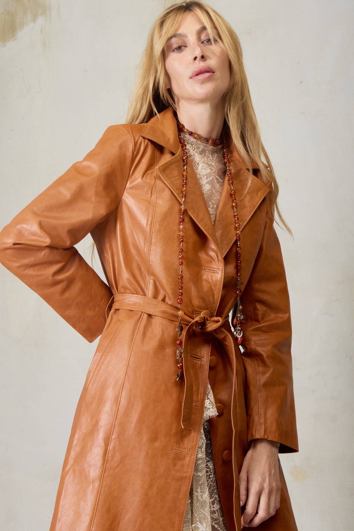 abrigo trench pampa - cuarzo