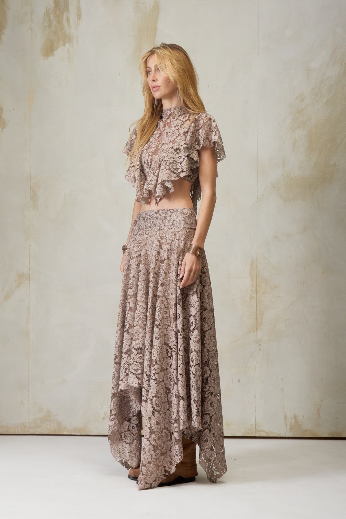 conjunto de encaje lavinia