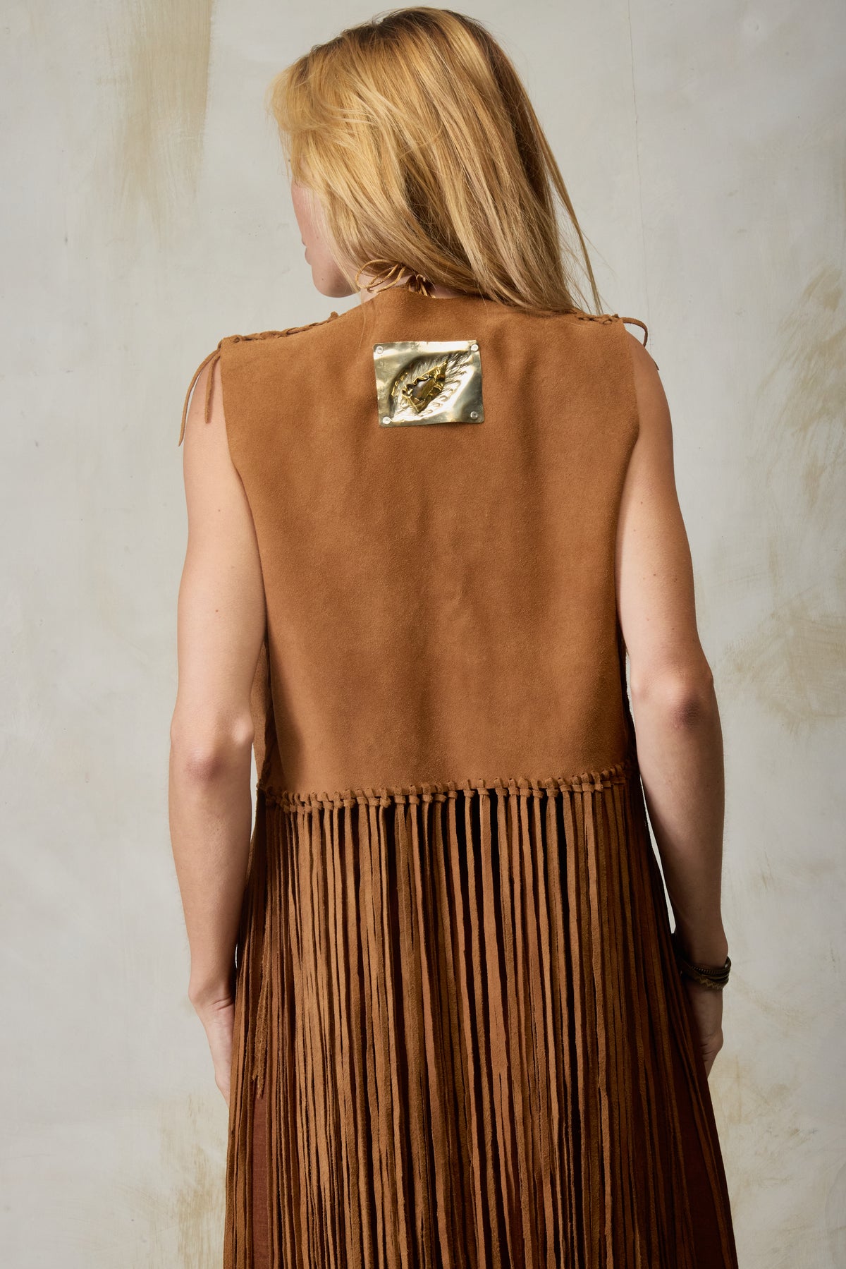 pampa fringe vest - brown agate